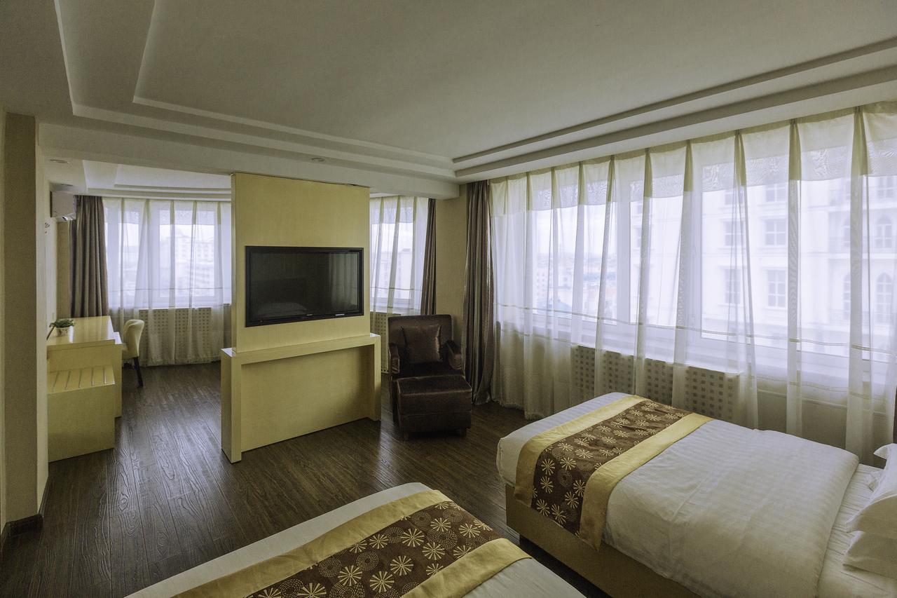 Beiguo Zhichun Business Hotel Mancsouli Kültér fotó
