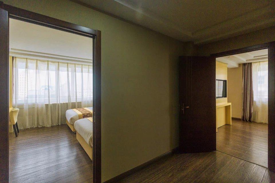 Beiguo Zhichun Business Hotel Mancsouli Kültér fotó